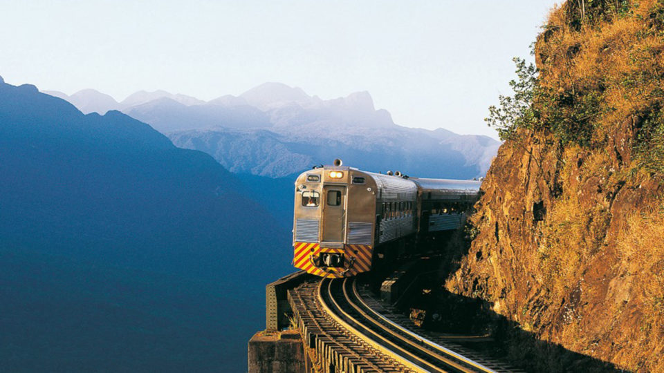 Serra Verde Express: Passeio de Trem